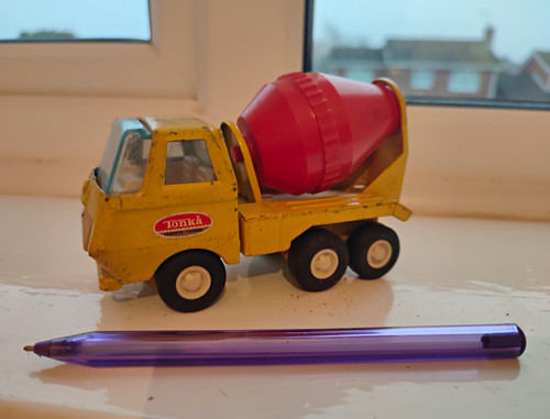 Tonka vintage diecast plastic - tonka,