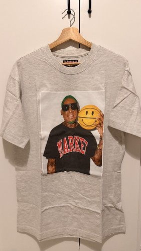Chinatown market size medium - size,