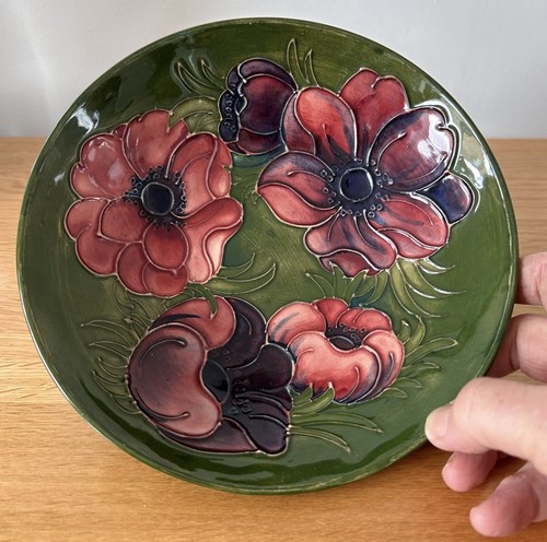 Vintage early moorcroft - early,