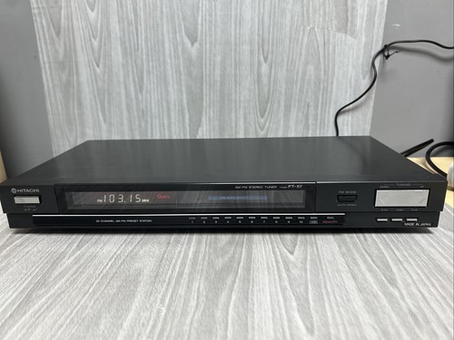 Hitachi quartz am fm - hitachi,