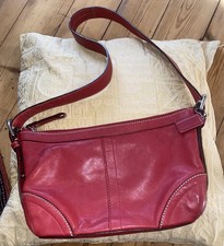 COACH Red Leather Hampton 8A64 Baguette Shoulder Bag Y2K vintage 