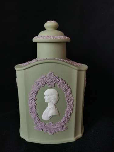 Wedgwood jasperware princess - wedgwood,
