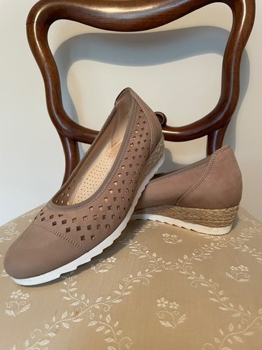 Gabor ladies shoes size - 4, in
