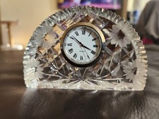 Edinburgh  Scotland Crystal Quartz Mantle Clock 7x10x3cm needs Battery
