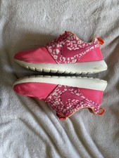 Nike Roshe Run pink / white