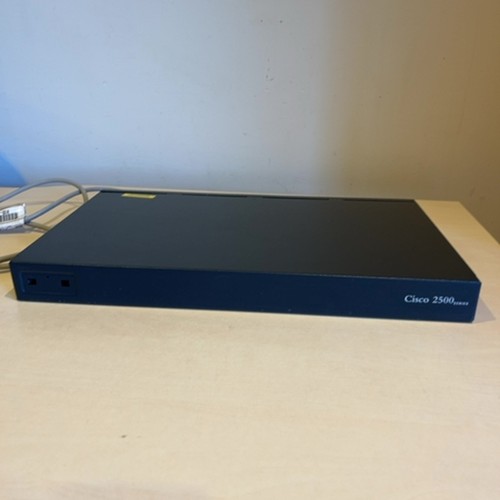 Cisco 2520 router - cisco,