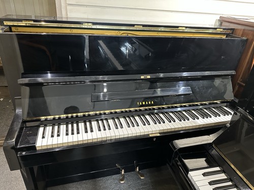 Yamaha japanese upright - japanese,