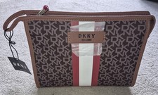 DKNY Women's Large Cosmetics