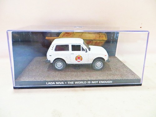 James bond 007 collection - james,
