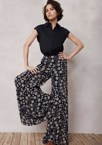Mint velvet floral navy wide - velvet,