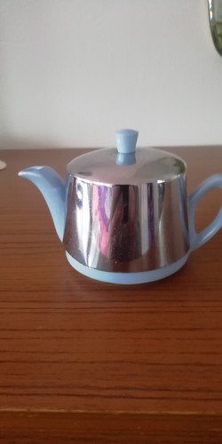 Vintage blue covered heat - covered,