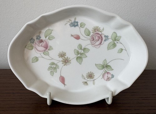 Wedgwood rosehip bone china - wedgwood,