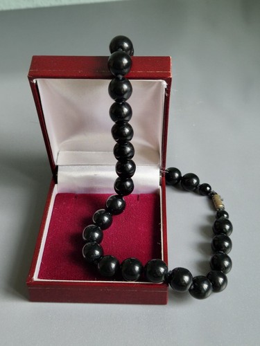 Vintage jet black glass bead