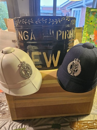 Vintage new zealand - x, police