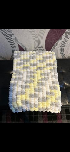 Pom blanket - pom,