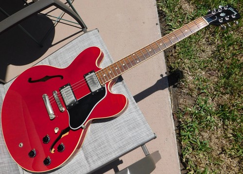 Gibson 335 dot - es-335, reissue