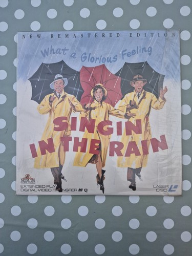 Singin the rain laserdisc - in,