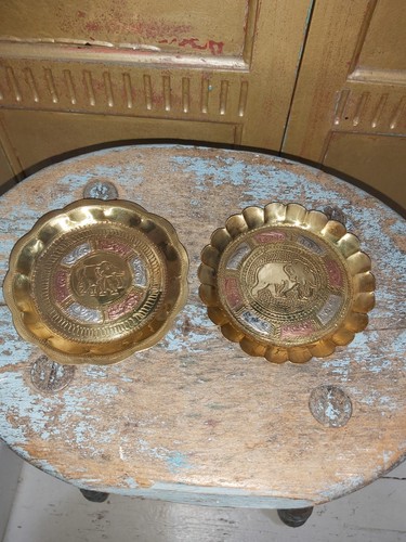 Two sri lankan vintage - two,