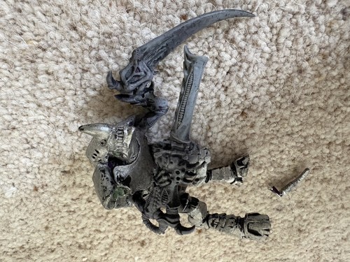 Warhammer 40k tyranid carnifex - warhammer,