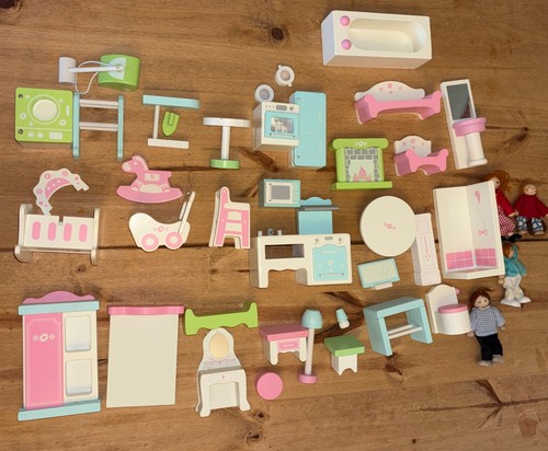 Wooden dolls house furniture - dolls,