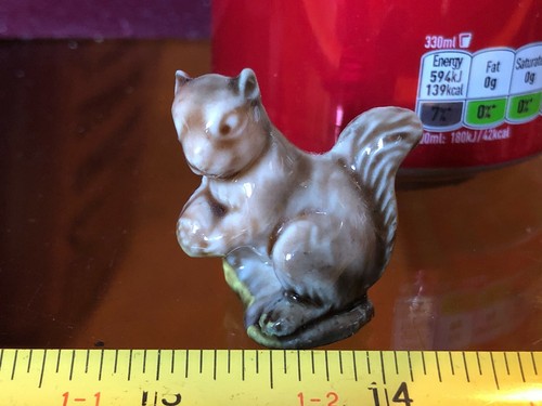 Wade grey squirrel - grey,