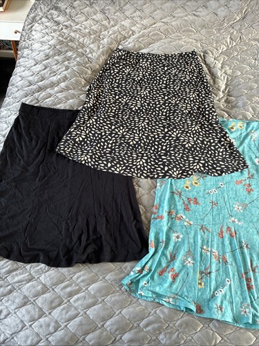 Bon marche ladies skirts - 3,