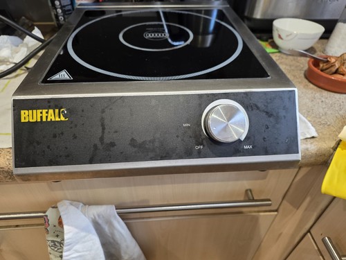 Buffalo induction hob 3kw - buffalo,