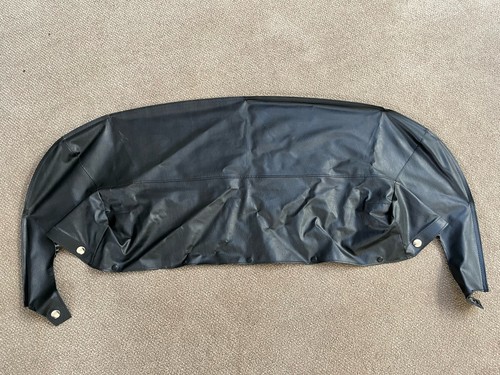 Mazda tonneau cover - mx-5,