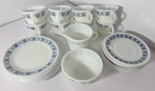 Vintage jaj pyrex chelsea tea - pyrex,