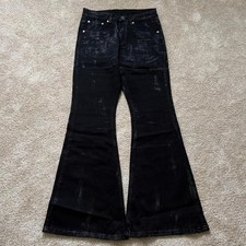 Black Hand Waxes Flared
