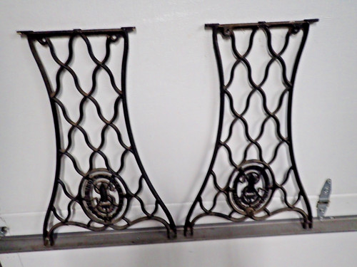 Antique singer 1887 treadle - singer,