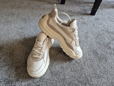 VALENTINO GARAVANI Gumboy Men's White Leather Trainers - Size EU 42 / UK 8