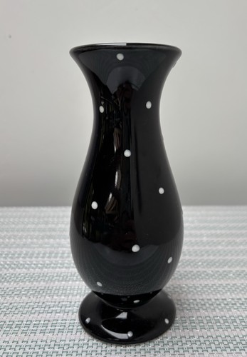 Black urn shaped vase - vase, with