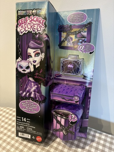 Monster high self - high, self-scare