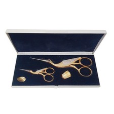 Vintage Qualitat Solingen Vergoldet Gold Plated Dore Scissors & Thimble in Case