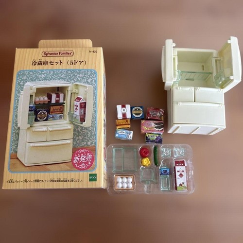 Sylvanian families - sylvanian,