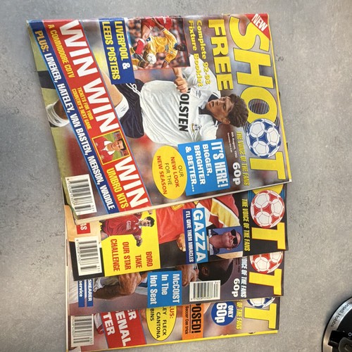Shoot football magazines - football,