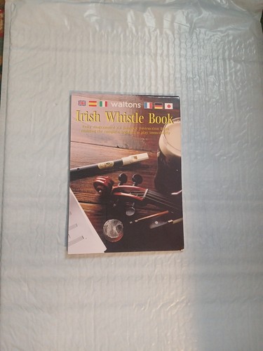 Walton tin whistle - tin, book
