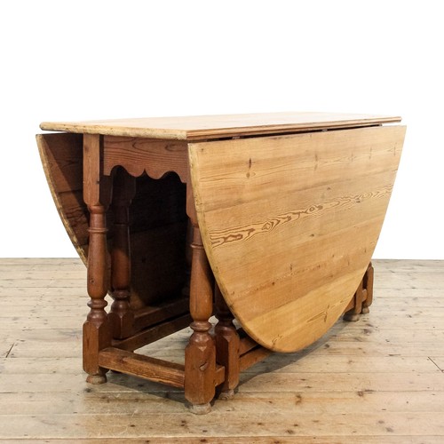 Large vintage pine gateleg - large,