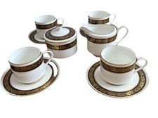 Aynsley Black And Gold 2695 Cups & Saucers X4, Sugar Bowl & Milk Jug. Pls Read..