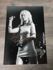 RARE DEBBIE HARRY BLONDIE SIGNED 10 X 8 AUTOGRAPHED PHOTO LEGEND....REAL