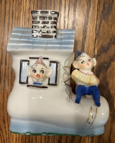 Vintage ceramic elf - elf, shoe