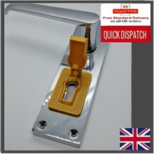 Gold Traditional Keyhole