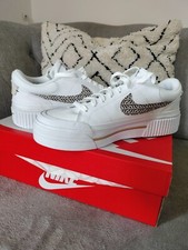 Women's Nike Legacy Court