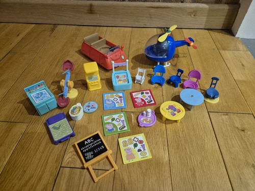 Peppa pig helicopter - pig, and