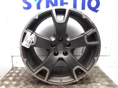 Alloy wheel maserati levante - wheel,