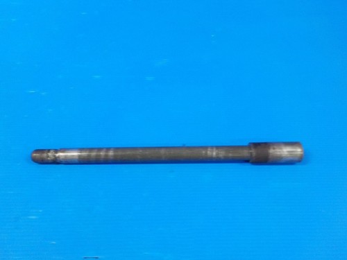 Front wheel pin - pin, yamaha
