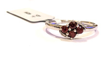 Gemporia sterling silver, garnet & white topaz ring size S