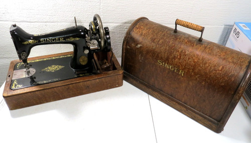 Antique 1912 singer hand - 1912, crank