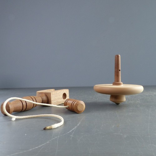 Vintage wooden spinning - vintage,